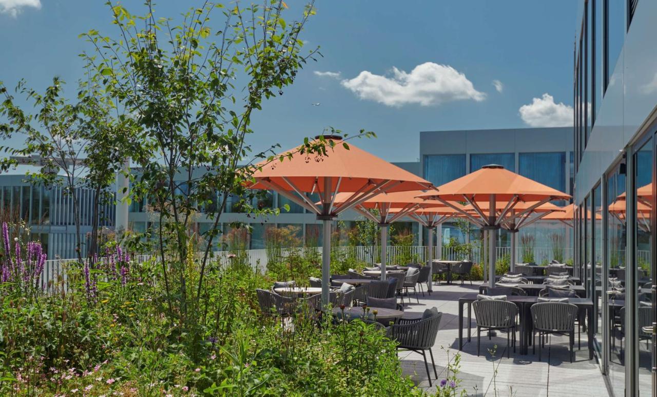 Hyatt Regency Zurich Airport Circle Hotel 4*