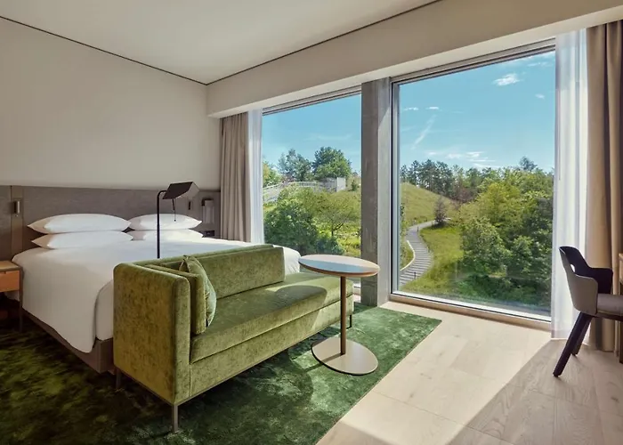 Hyatt Regency Zurich Airport Circle